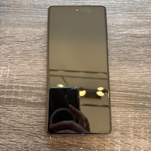 SOLD——Google Pixel 7 128G cell phone - unlocked - Picture 3 of 4